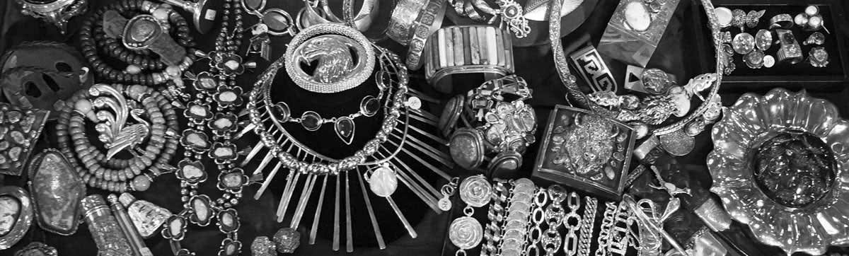 Vintage jewelery